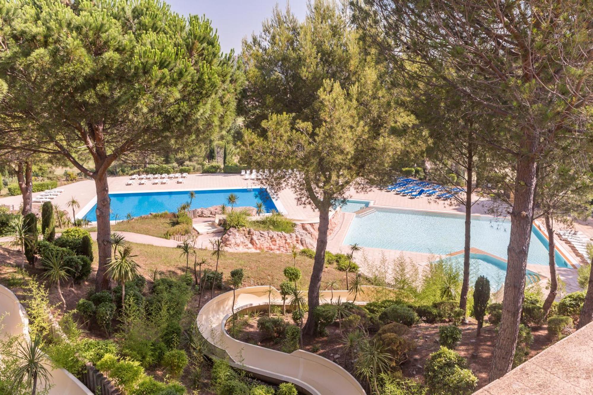 Hotel De L'Esterel Pierre & Vacances Saint-Raphaël エクステリア 写真