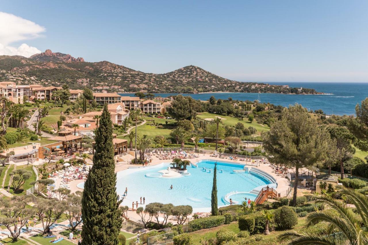 Hotel De L'Esterel Pierre & Vacances Saint-Raphaël エクステリア 写真